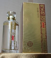 白酒 千年醇香，品味時光的饋贈
